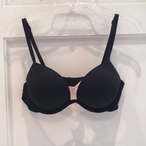 PINK black super push-up bra